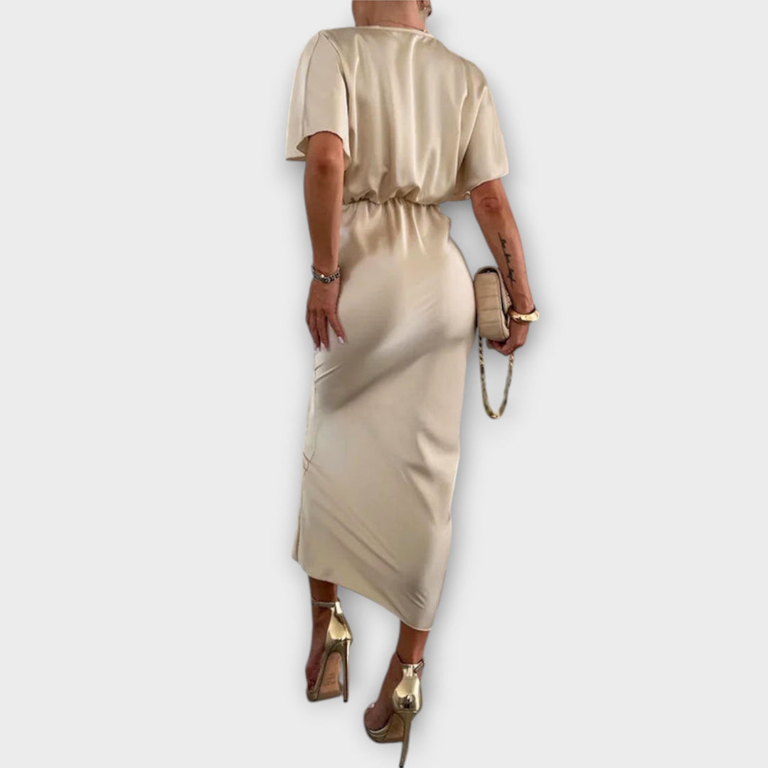 Sable - Maxi obleka z V izrezom in križnim vozlom iz trdnega satena