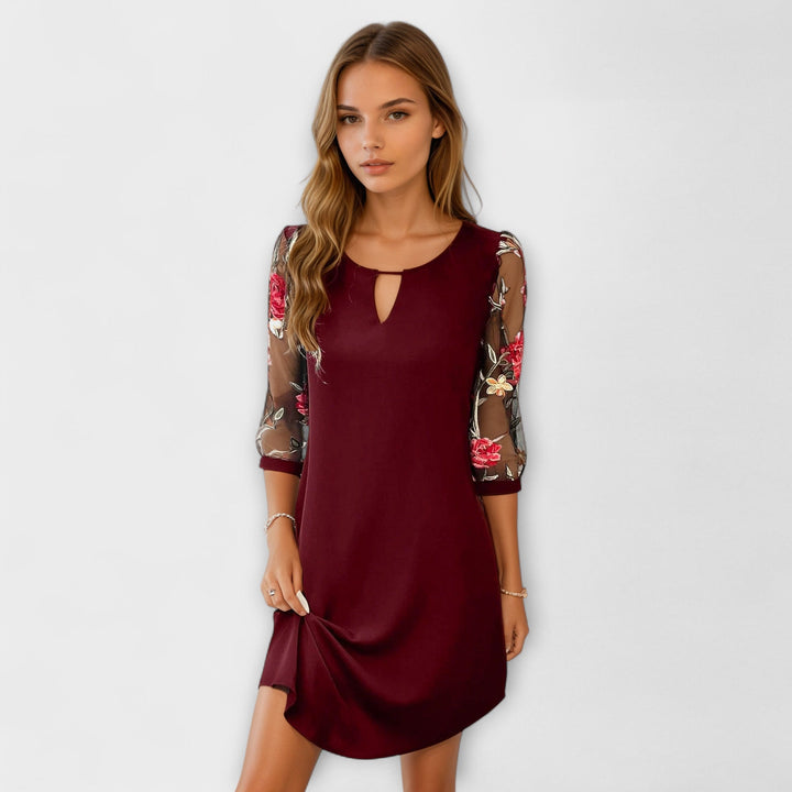 Adelajda - Oblačilo Časovna Eleganca