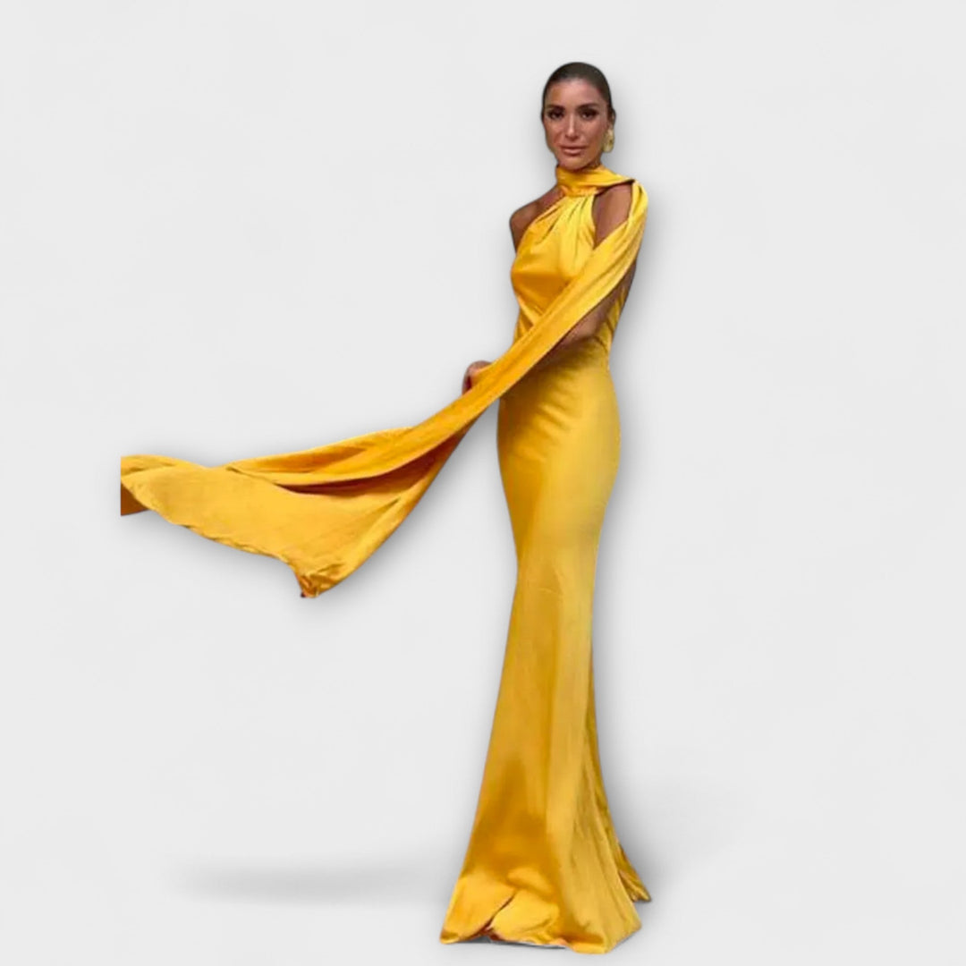 Šik Maxi obleka z razkritimi rameni in zavezovanjem za vrat