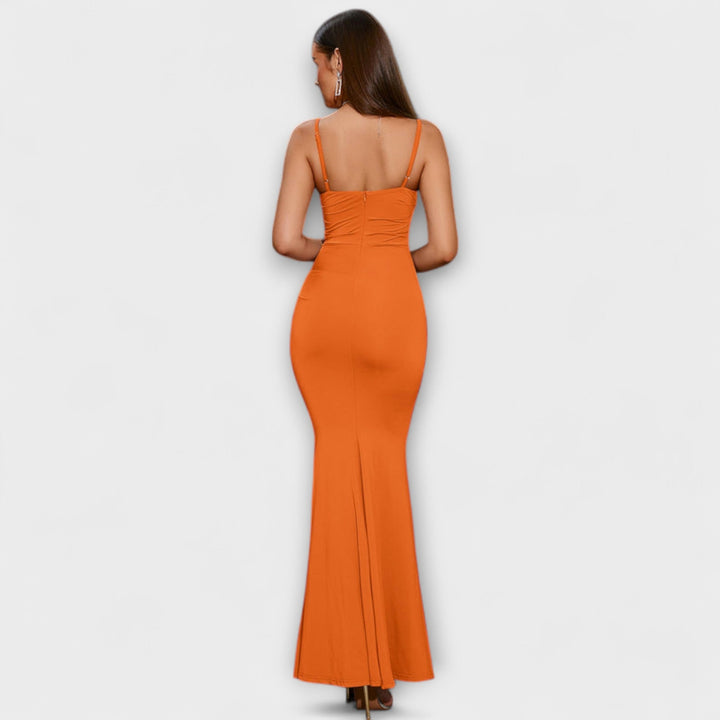 Callie - Elegantna Obleka s Volančki